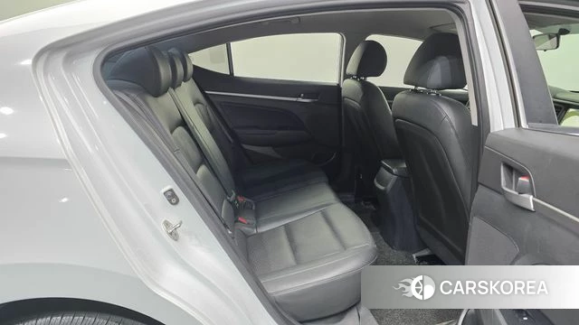 Hyundai The New Avante AD id 4689139 из Кореи 10