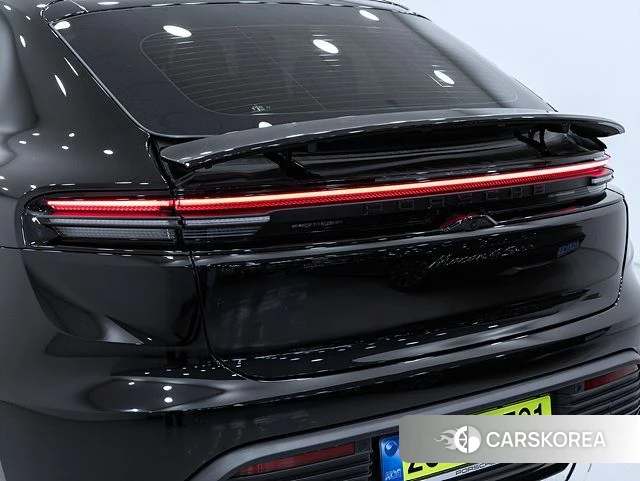 Porsche Makan EV id 4897800 из Кореи 10