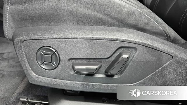 Audi Q4 e-Tron (F4) id 4792963 из Кореи 10