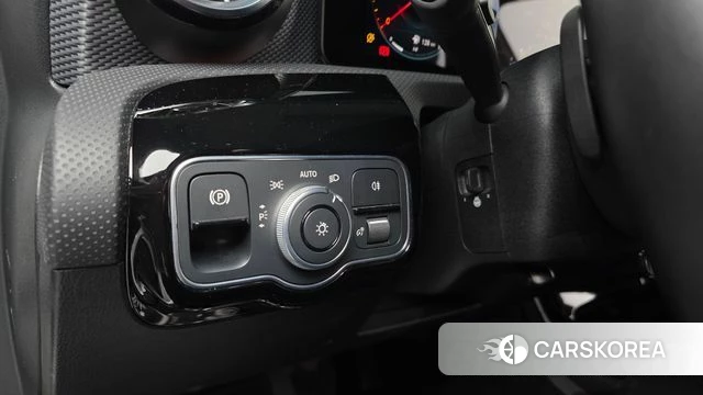 Mercedes-Benz A-Class W177 id 5017980 из Кореи 10