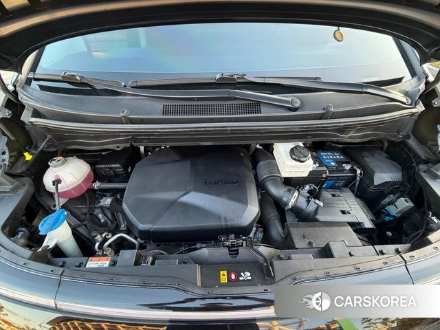 Hyundai Staria id 5040897 из Кореи 10