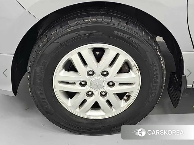 Hyundai The New Grand Starex id 5001191 из Кореи 10