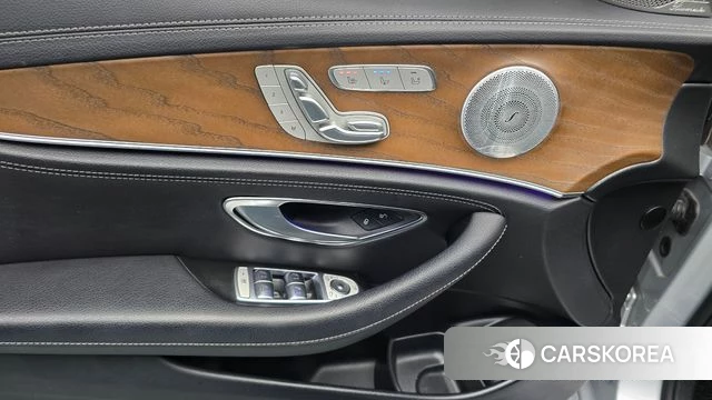 Mercedes-Benz E-Class W213 id 4918267 из Кореи 10