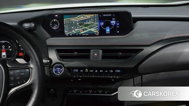 Lexus UX250h id 5013331 из Кореи 10