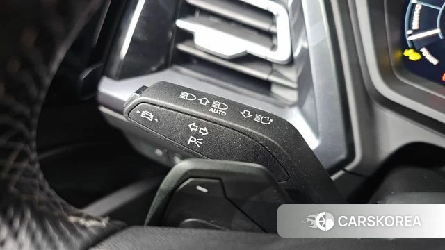Audi Q4 e-Tron (F4) id 4964218 из Кореи 10