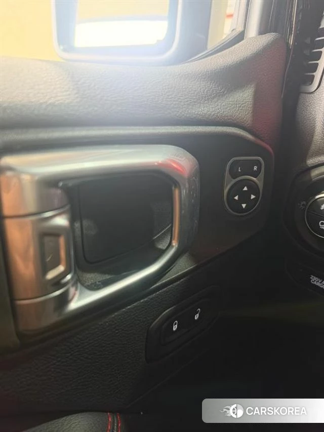 Jeep Gladiator (JT) id 4997927 из Кореи 10