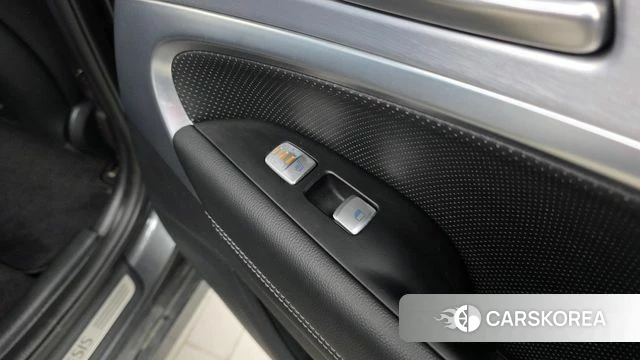 Genesis G70 id 4982649 из Кореи 10