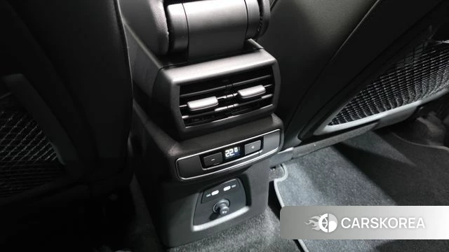 Audi Q4 e-Tron (F4) id 4974540 из Кореи 10