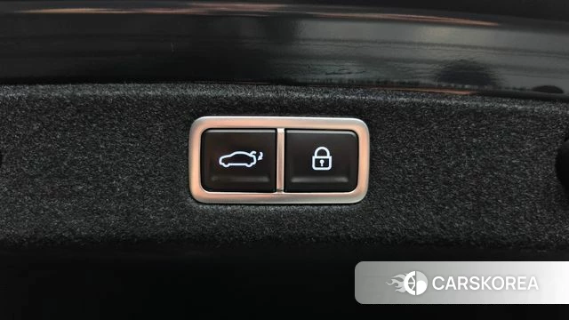 Hyundai Grandeur Hybrid (GN7) id 5016841 из Кореи 11