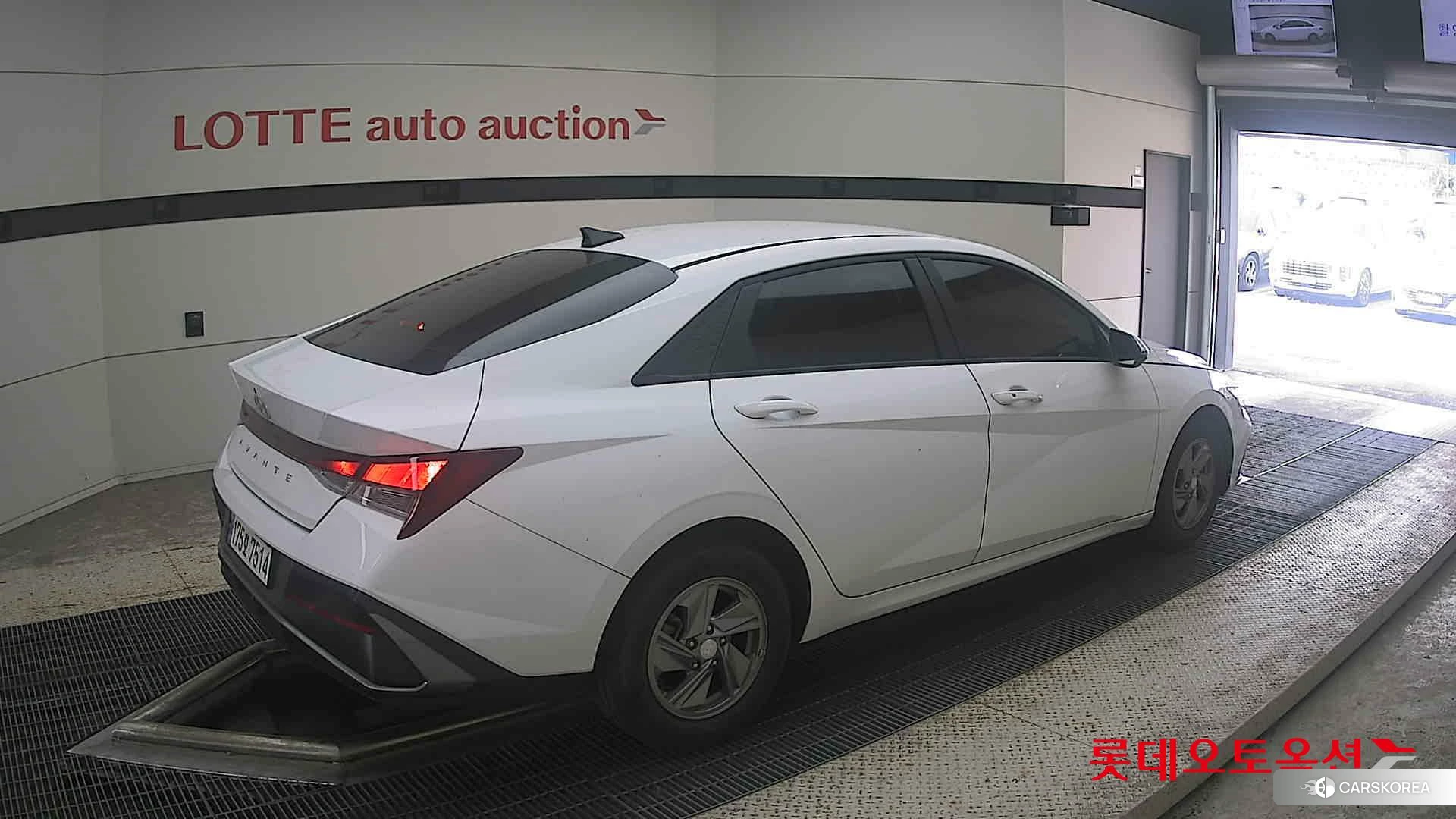 Hyundai Avante id 4984604 из Кореи 10