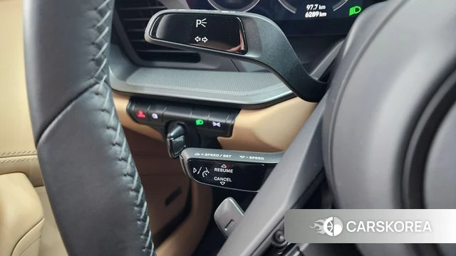 Porsche 911(992) id 4792105 из Кореи 10