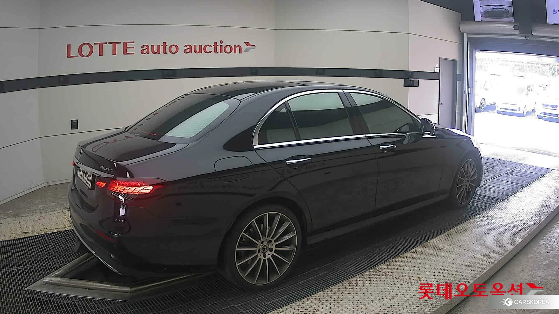 Mercedes-Benz Mercedes-Benz E350 4MATIC id 4984747 из Кореи 10