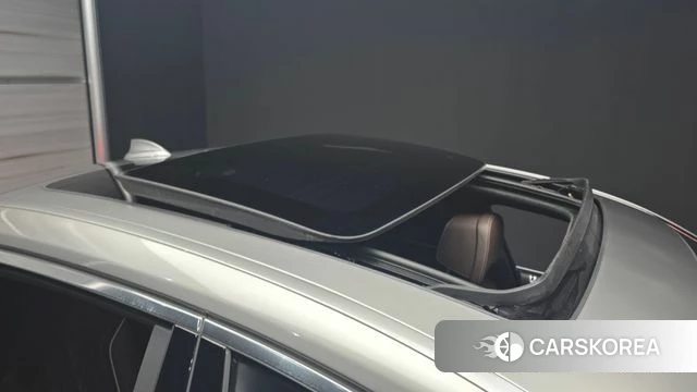 BMW 7 Series (G11) id 4958701 из Кореи 10