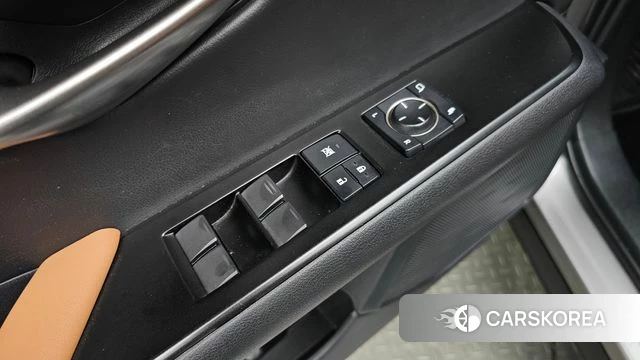 Lexus UX250h id 4907399 из Кореи 10