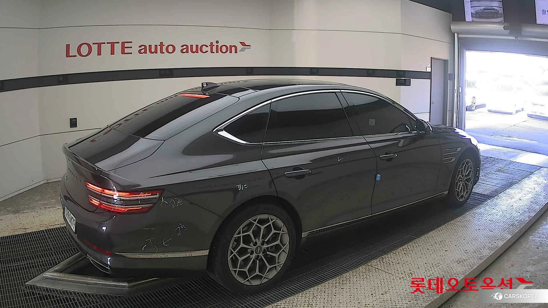Hyundai G80 id 4990026 из Кореи 10