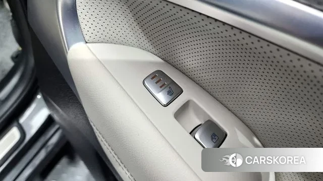 Genesis The New G70 id 3312180 из Кореи 10