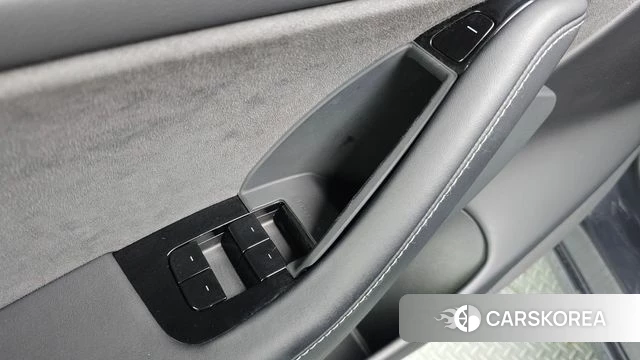 Tesla Model 3 id 4959624 из Кореи 10