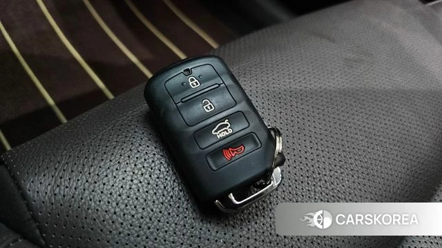 Kia Come New K7 id 5029078 из Кореи 10