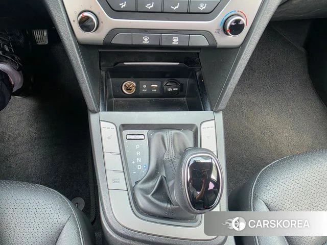 Hyundai Avante AD id 4689497 из Кореи 10