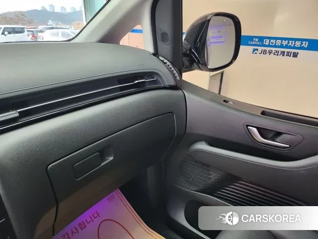 Hyundai Staria id 3610001 из Кореи 10