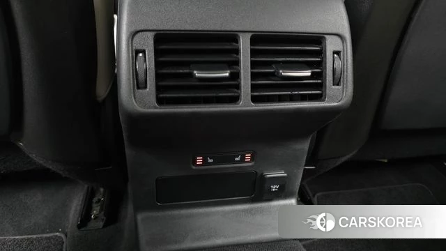Land Rover Range Rover Velar id 4943787 из Кореи 10