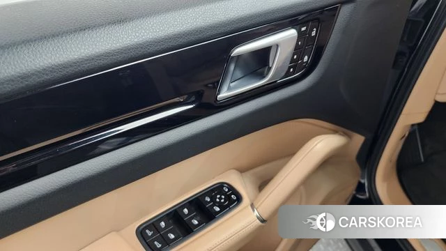 Porsche Cayenne (PO536) id 4775933 из Кореи 10