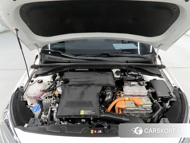Hyundai The New Ionic Hybrid id 5054473 из Кореи 10