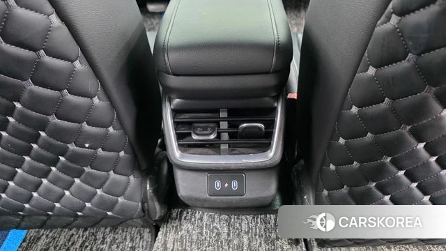 Hyundai Grandeur (GN7) id 4681811 из Кореи 10