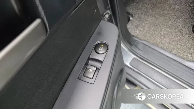 Ssangyong The New Korando Sports id 3244214 из Кореи 10