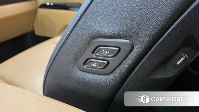 Kia Carnival 4th generation id 5016441 из Кореи 10