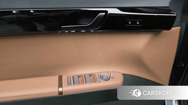Hyundai Grandeur (GN7) id 4753348 из Кореи 10