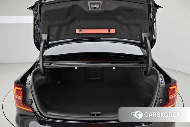 Volvo S60 3rd generation id 4991593 из Кореи 10