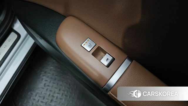 Hyundai Grandeur Hybrid (GN7) id 4762932 из Кореи 10