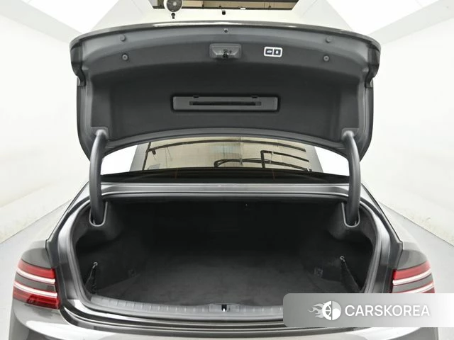 Genesis G80 (RG3) id 5031103 из Кореи 10