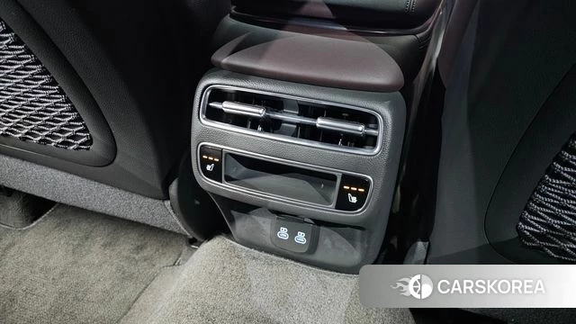 Genesis GV70 id 4928193 из Кореи 10