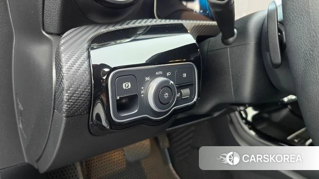 Mercedes-Benz A-Class W177 id 4943474 из Кореи 10