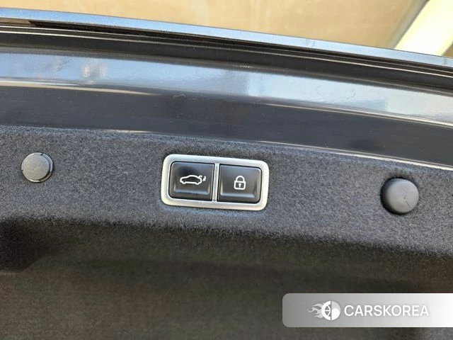 Hyundai Grandeur (GN7) id 4970949 из Кореи 10