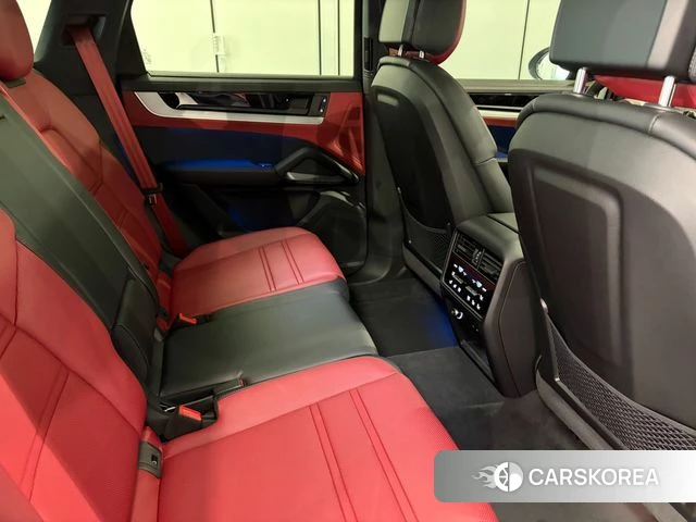 Porsche Cayenne (PO536) id 4897673 из Кореи 10