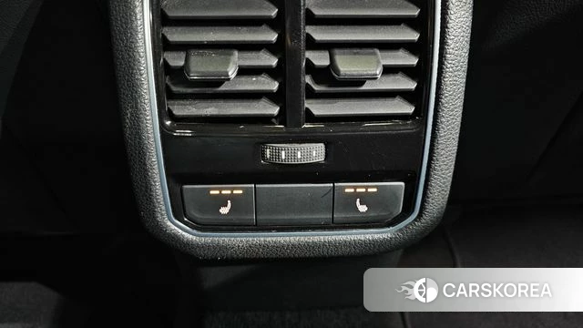 Volkswagen The New Passat id 5041988 из Кореи 10
