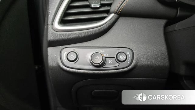 Chevrolet (GM Daewoo) The New Trax id 5012990 из Кореи 10