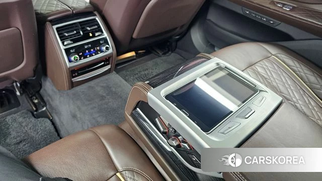 BMW 7 Series (G11) id 5003590 из Кореи 10