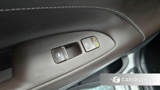 Hyundai Grandeur IG Hybrid id 5013675 из Кореи 10