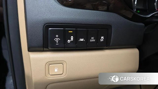 Kia The New Carnival id 5029442 из Кореи 10