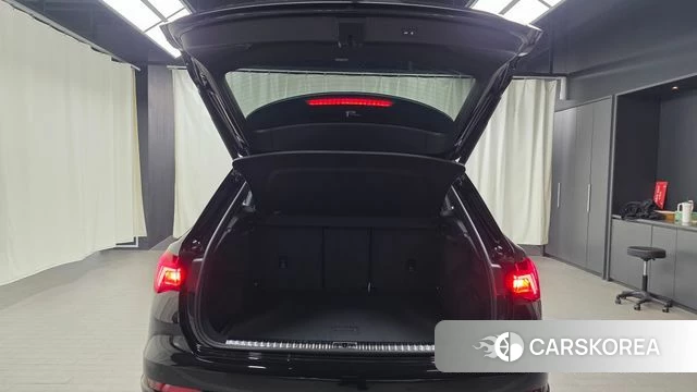 Audi Q3 (F3) id 5001722 из Кореи 10