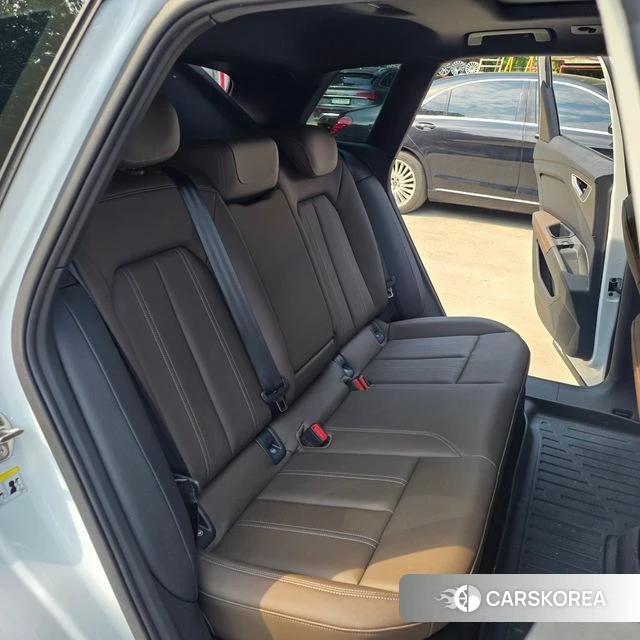 Audi Q4 e-Tron (F4) id 4527624 из Кореи 10