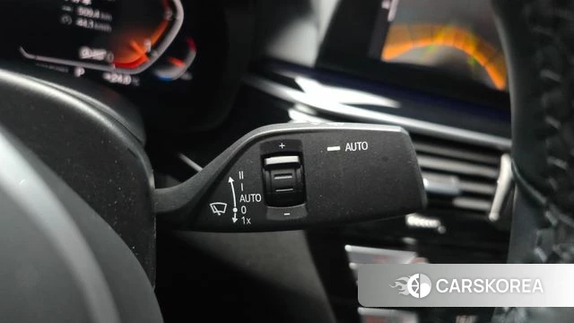 BMW 5 Series (G30) id 4977313 из Кореи 10