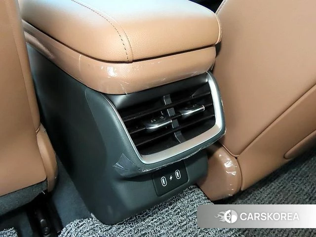 Hyundai Grandeur (GN7) id 4980262 из Кореи 10