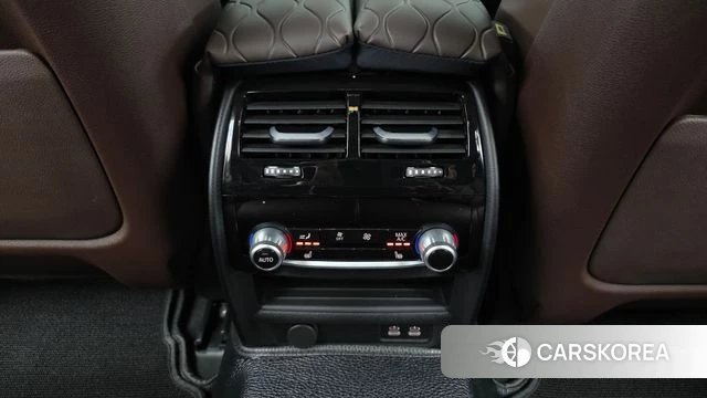 BMW 5 Series (G30) id 4965753 из Кореи 10
