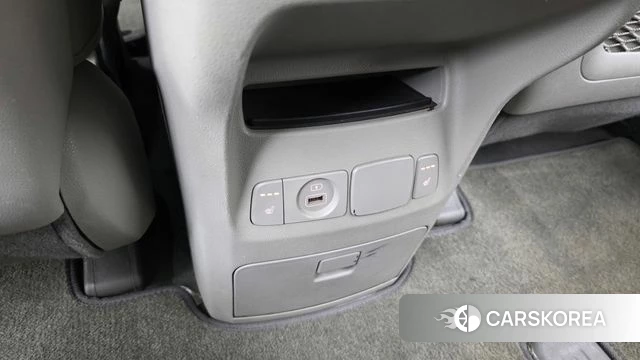 Kia The New Carnival id 4626053 из Кореи 10