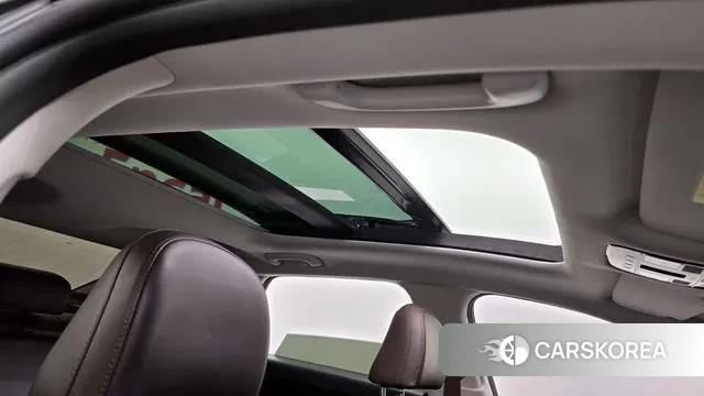 Hyundai Grandeur (GN7) id 3262795 из Кореи 10